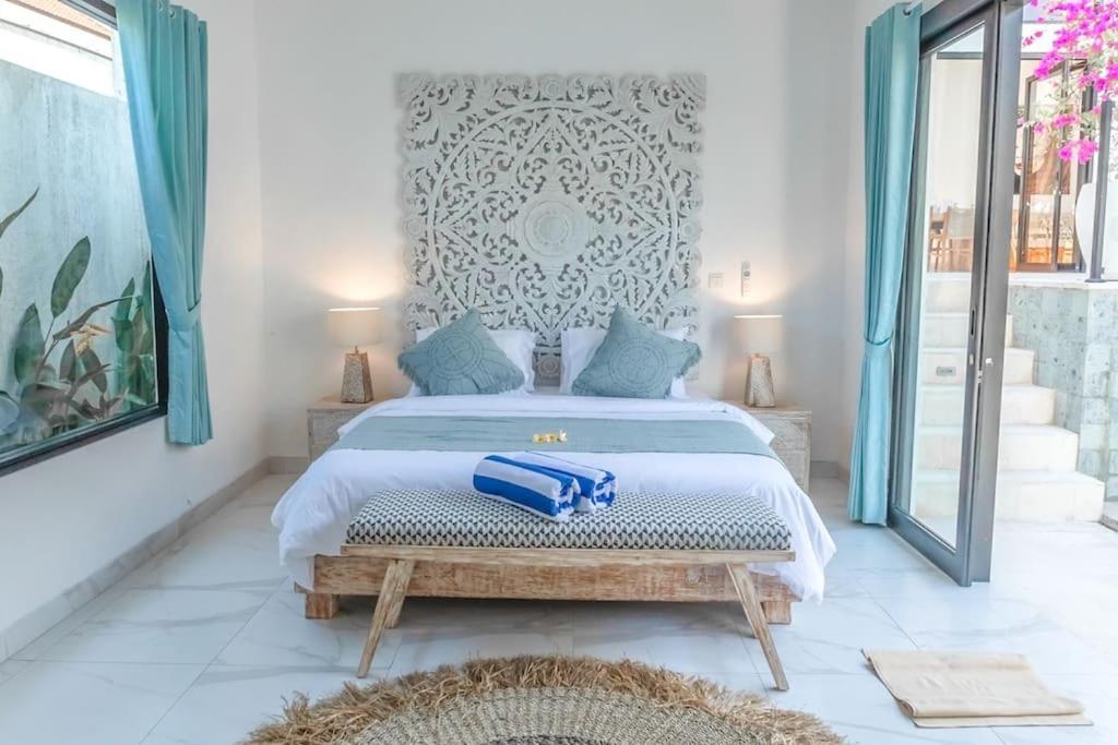 Villa Hakem Elegant And Modern 4 Bedrooms Villa Pool View Canggu Eksteriør billede
